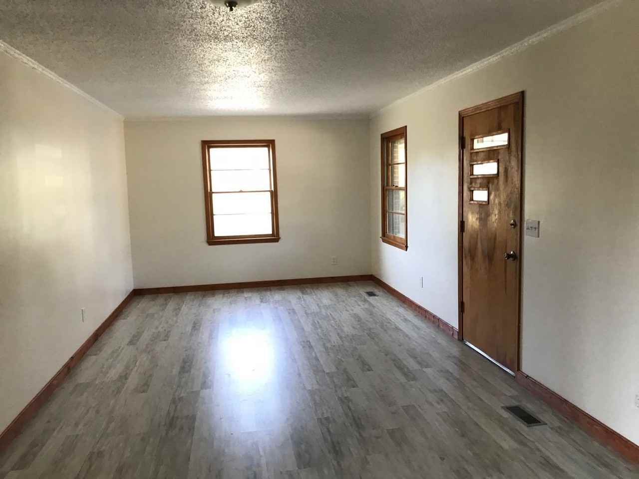 520 First Ave N - Photo 7 of 14