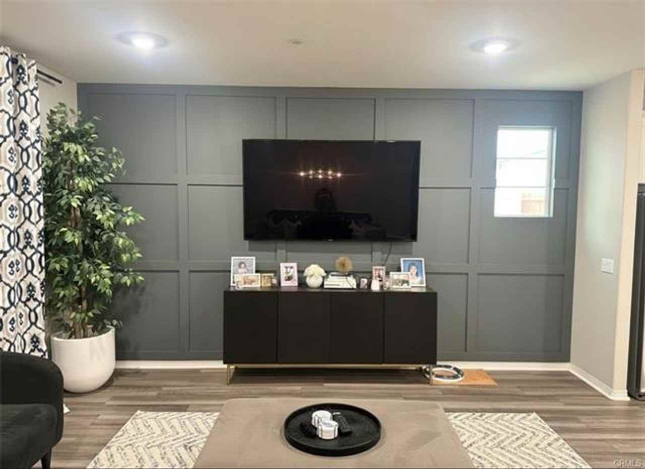 24347 Insignia Dr - Photo 6 of 12