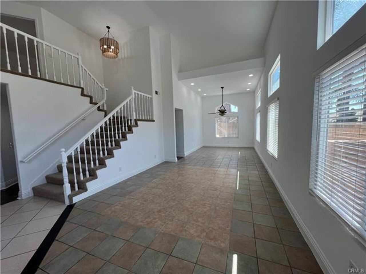 40132 White Leaf Ln - Photo 3 of 35