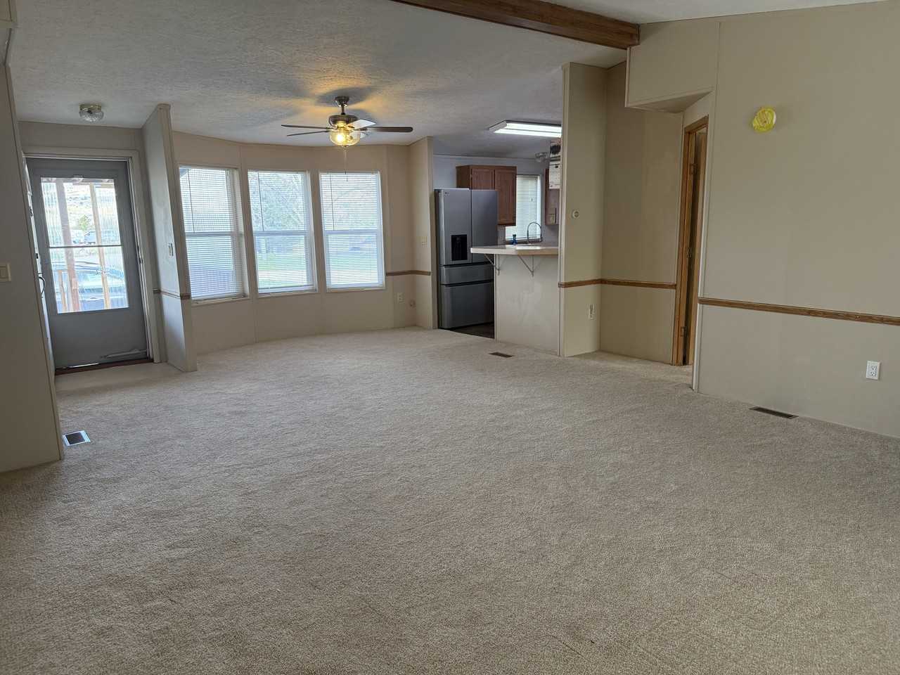 434 Gypsum Ln - Photo 5 of 23