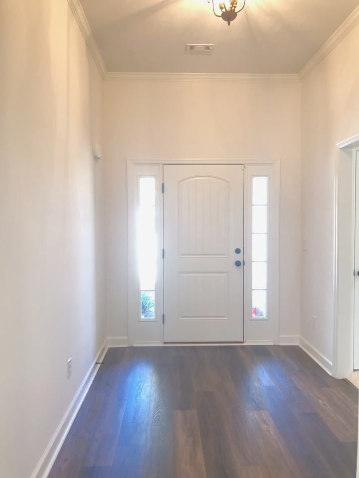 807 Goodale Dr #1 - Photo 3 of 22