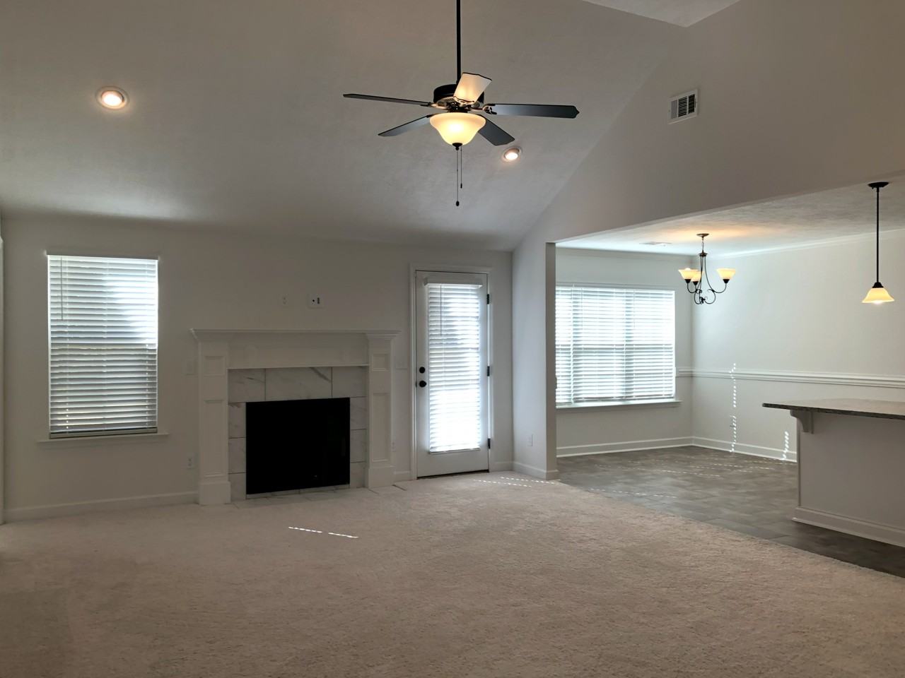 807 Goodale Dr #1 - Photo 4 of 22