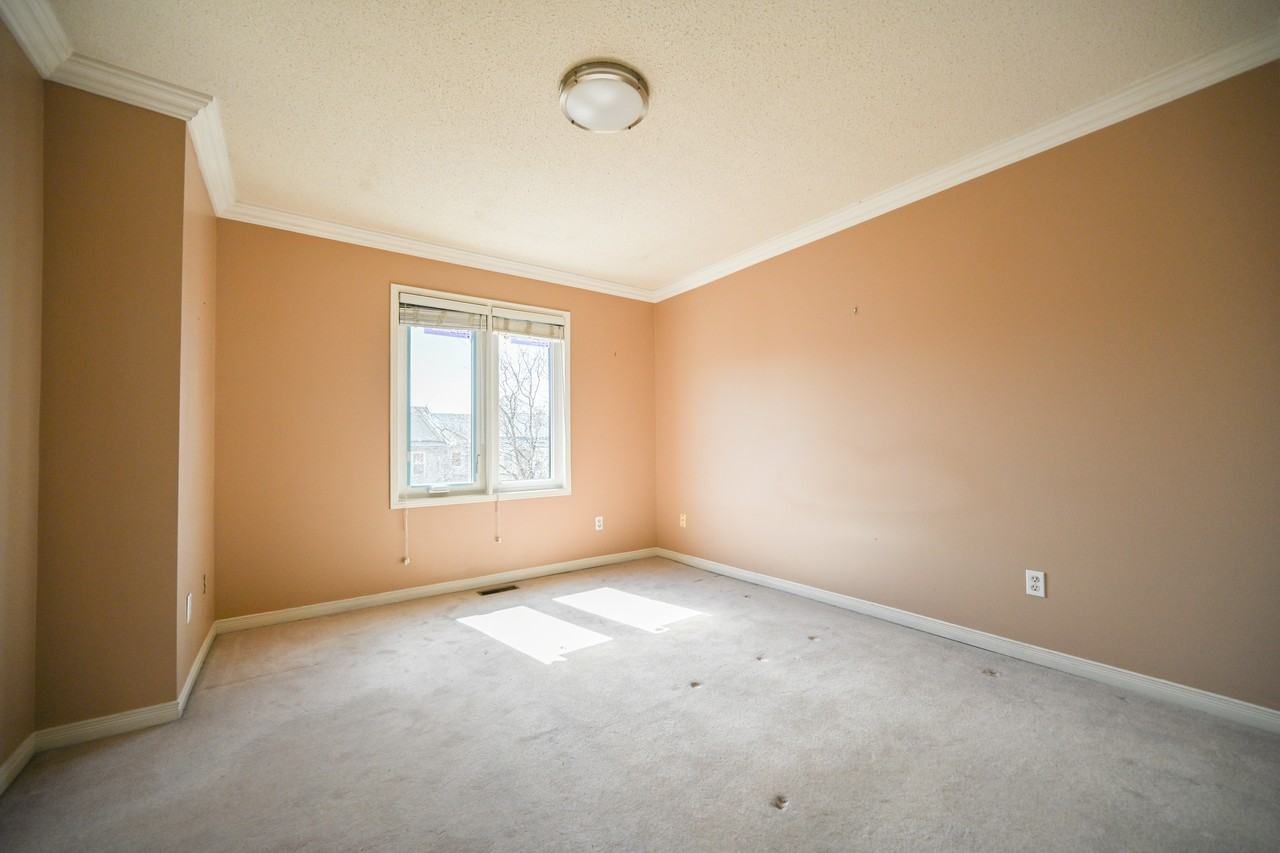 118 Mugford Road - Photo 5 of 14