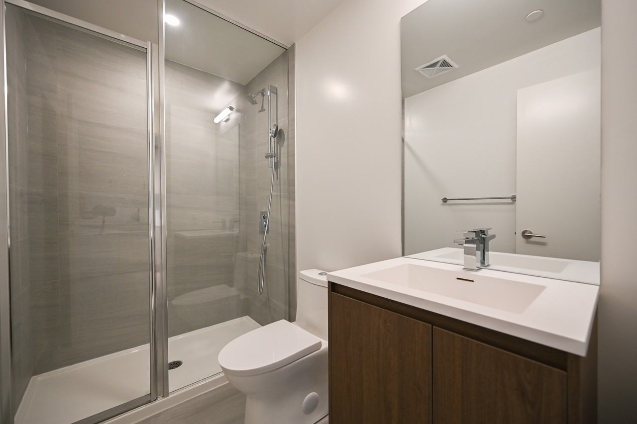 5 Quarrington Lane #901 - Photo 2 of 14