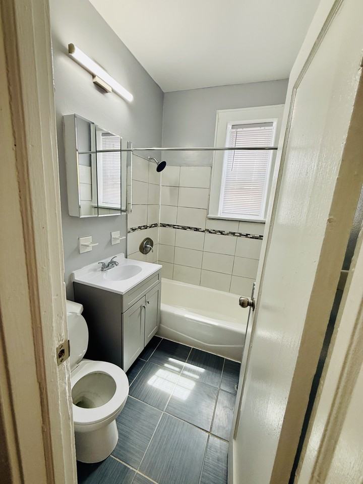 227 North Oraton Parkway #307 - Photo 7 of 10