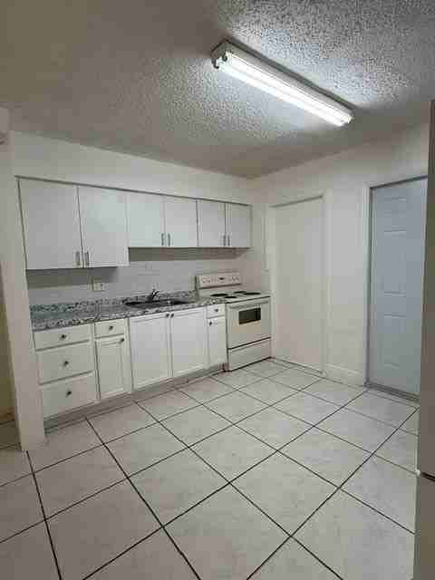 1125 Nw 5th Ave ##2 - Photo 5 of 9