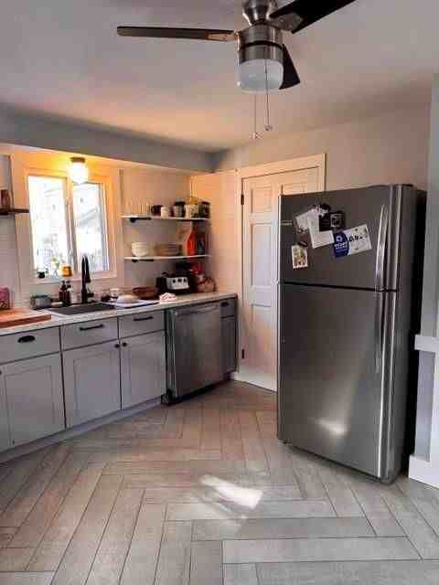 46 10th St - Photo 6 of 16