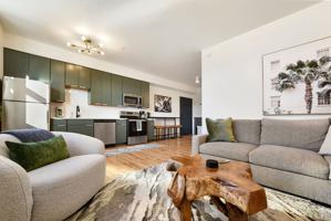 featured image of 120 E 9th Ave