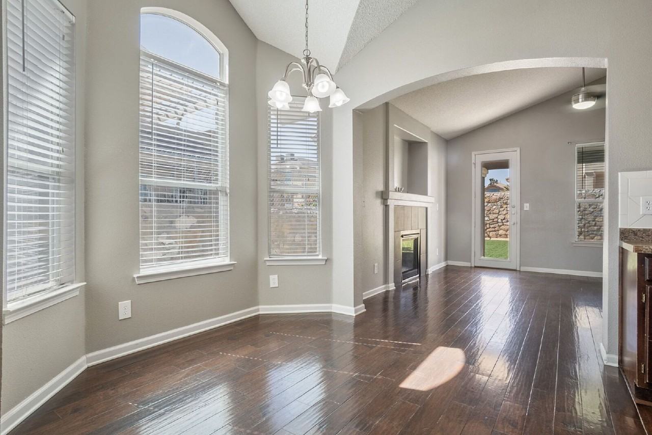 12509 Twin Leaf Dr - Photo 6 of 38