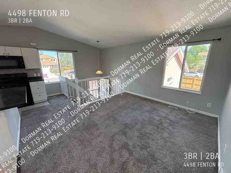 4498 Fenton Rd - Photo 4 of 14