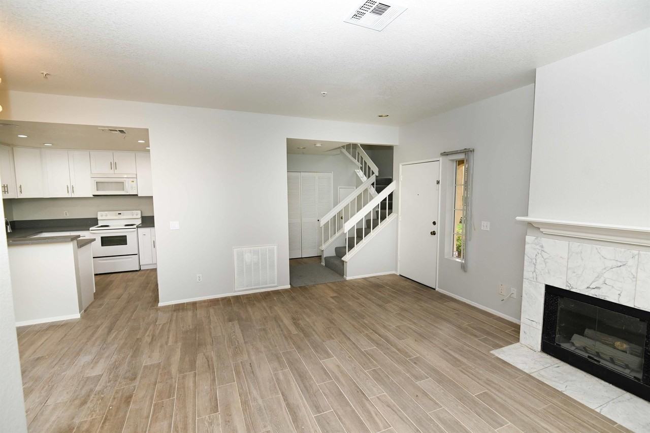 146 Gallery Way #1 - Photo 4 of 11