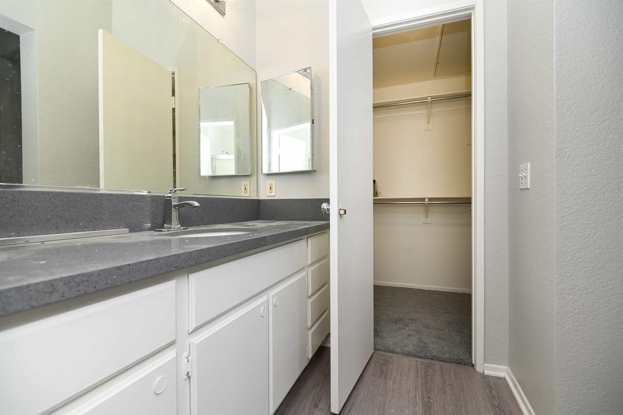 146 Gallery Way #1 - Photo 3 of 11