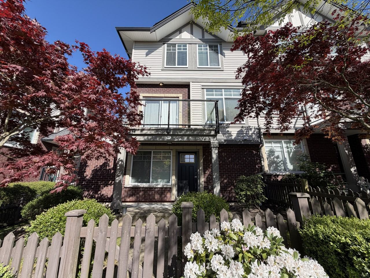 7090 180 Street - Photo 3 of 26