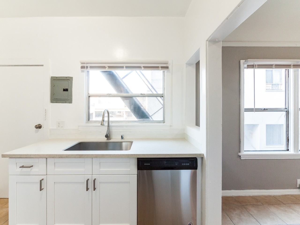 209 N Berendo St #3-4 - Photo 2 of 15