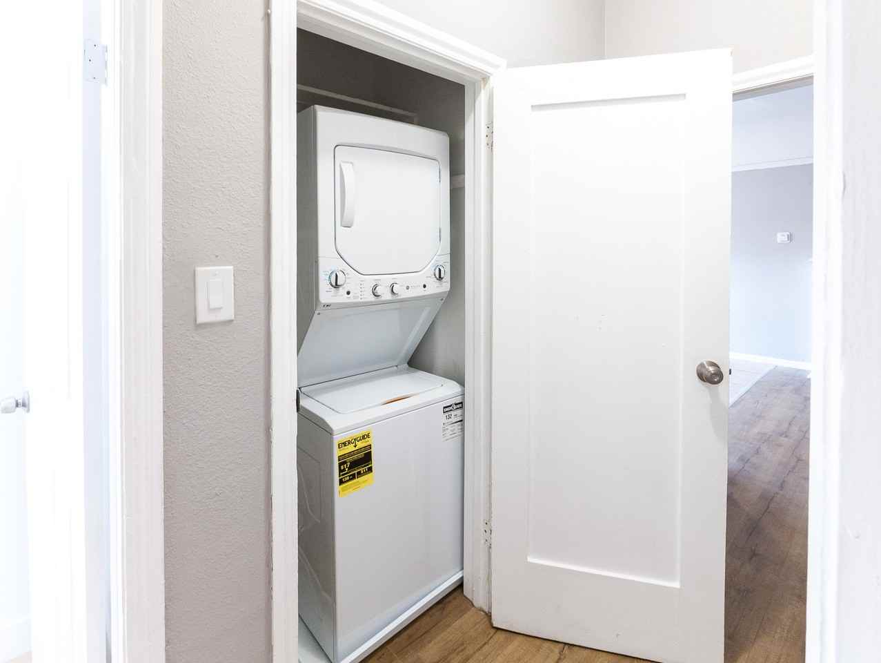 209 N Berendo St #3-4 - Photo 3 of 15