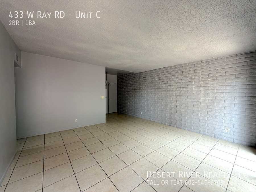 433 W Ray Rd #C - Photo 3 of 10
