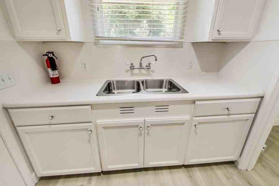143 Alma St #02 - Photo 3 of 25