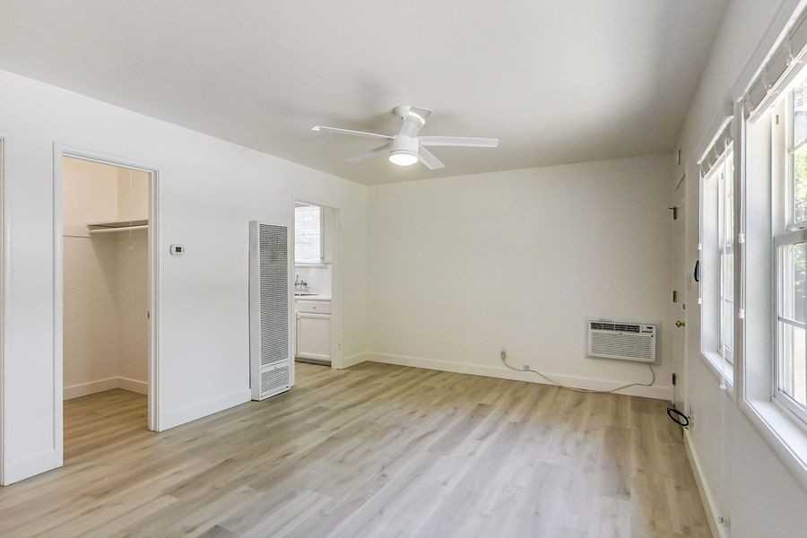 143 Alma St #02 - Photo 5 of 25