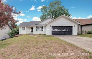 featured image of 3002 Oakbrook