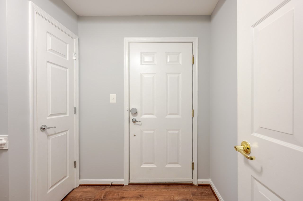 7014 Huntley Run Pl - Photo 2 of 43