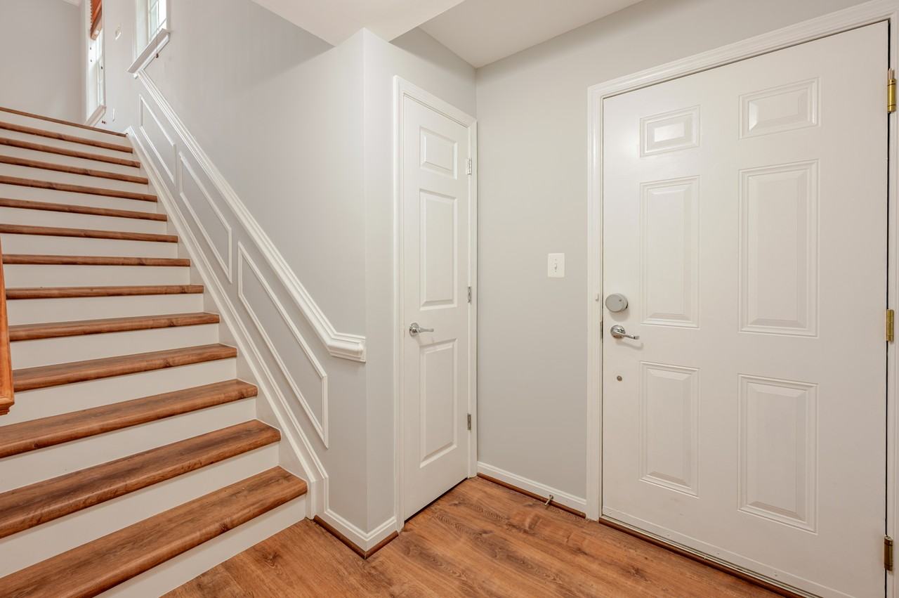 7014 Huntley Run Pl - Photo 4 of 43