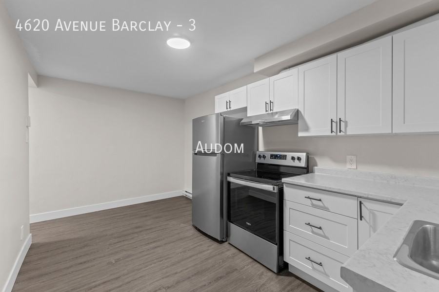 4620 Avenue Barclay - Photo 2 of 30