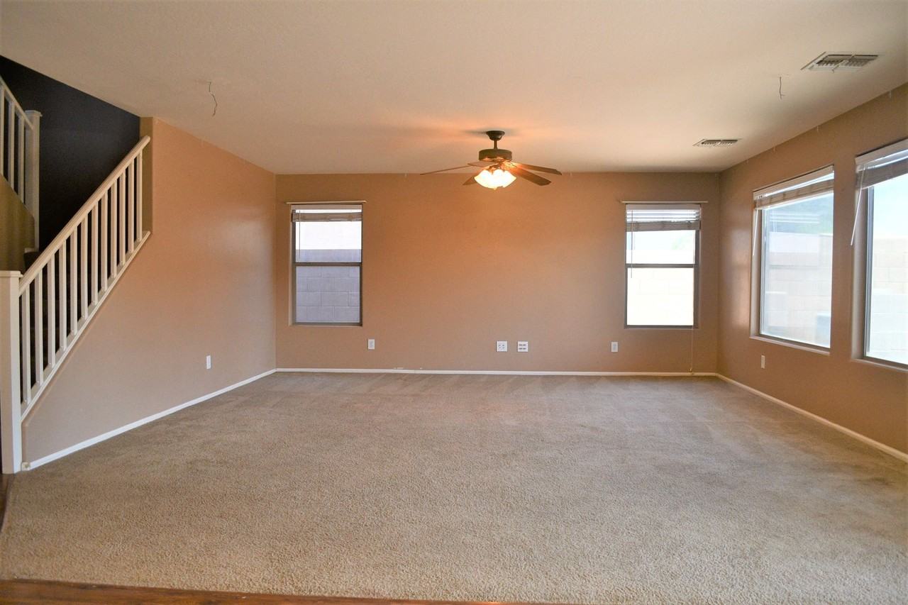 1633 E Melanie St - Photo 3 of 15