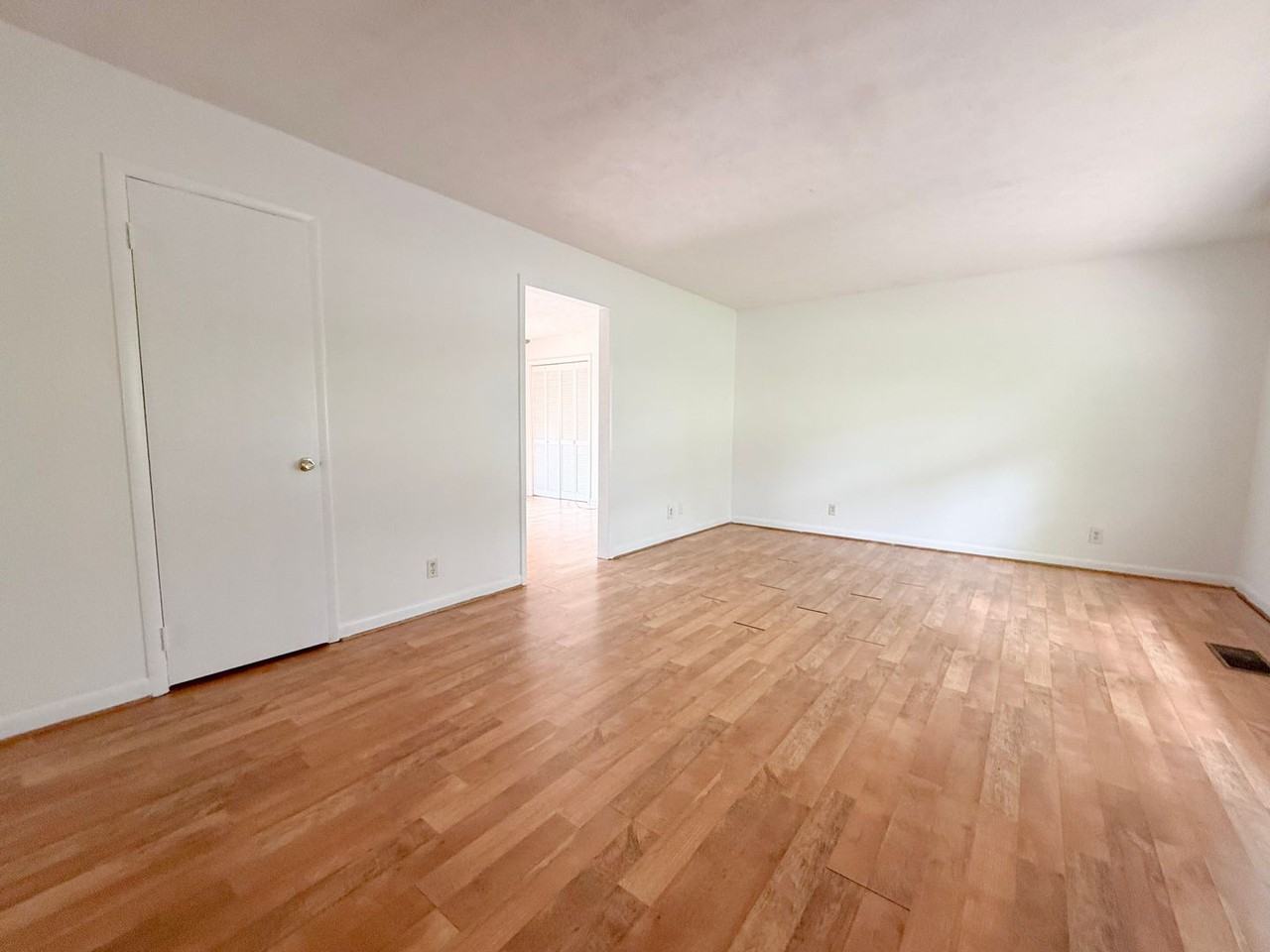 3366 Dietz Dr - Photo 2 of 23