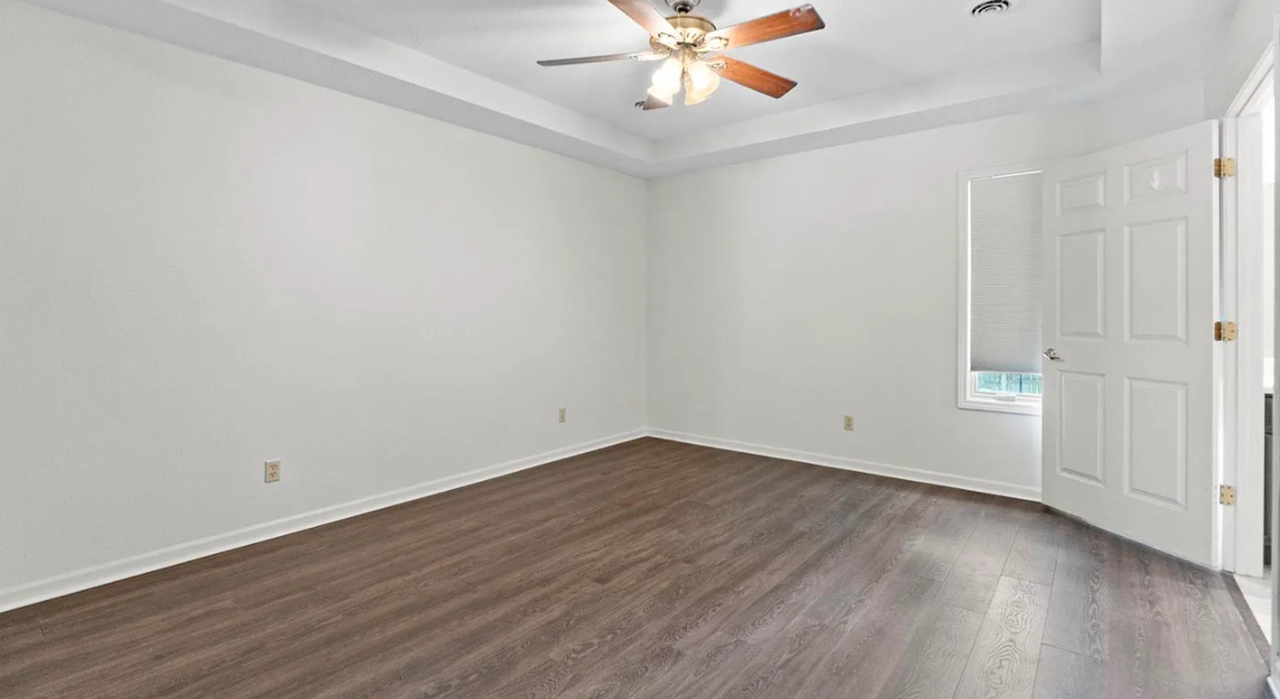 2811 Windrush Dr - Photo 5 of 15