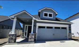 featured image of 3415 S Garibaldi Pl
