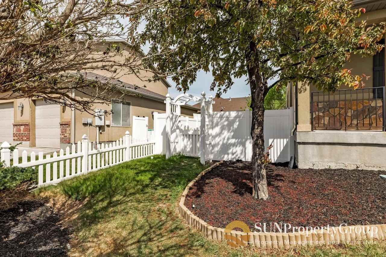 13619 S Annaberg Way - Photo 2 of 20