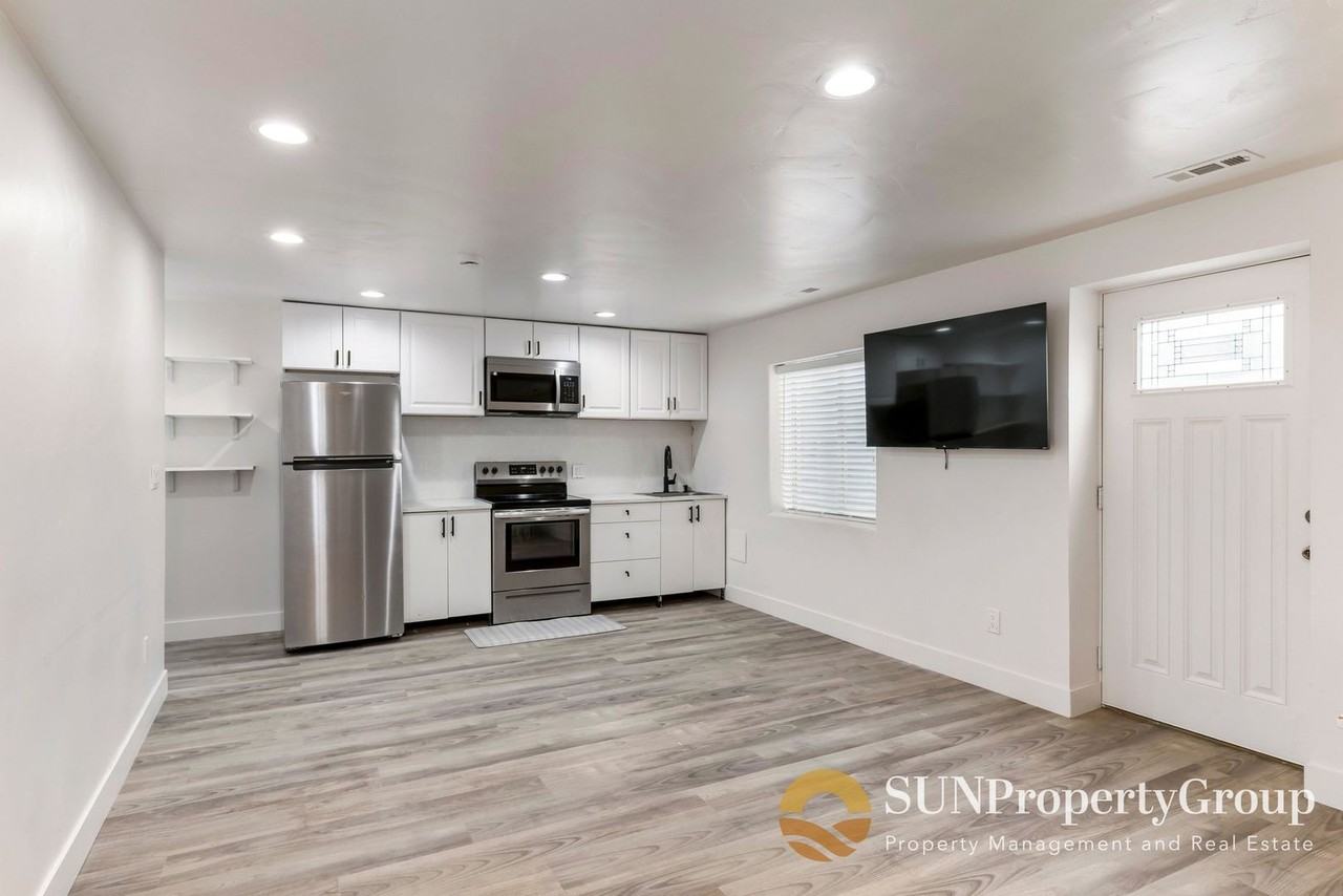 13619 S Annaberg Way - Photo 5 of 20