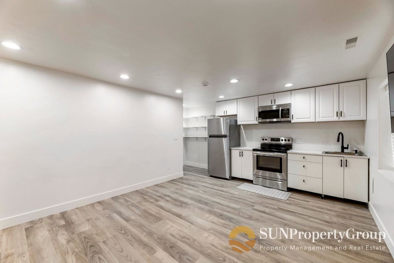 13619 S Annaberg Way - Photo 7 of 20