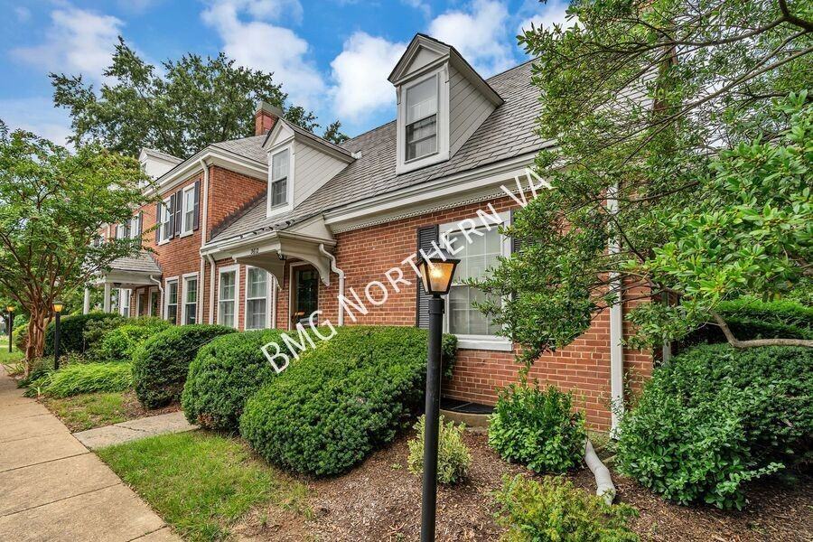 3612 S Taylor St - Photo 2 of 25