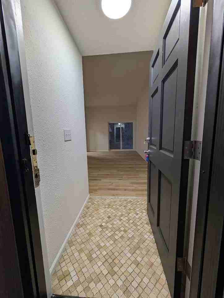 3720 Fountain Ave - Photo 2 of 13