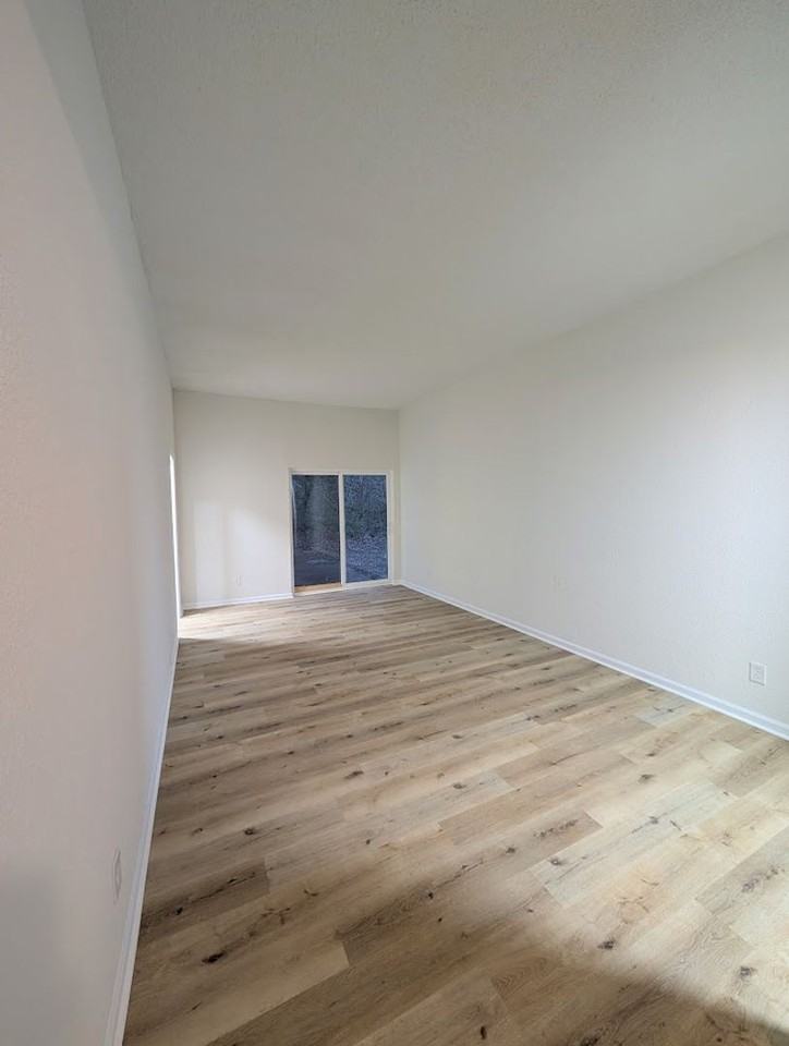 3720 Fountain Ave - Photo 3 of 13