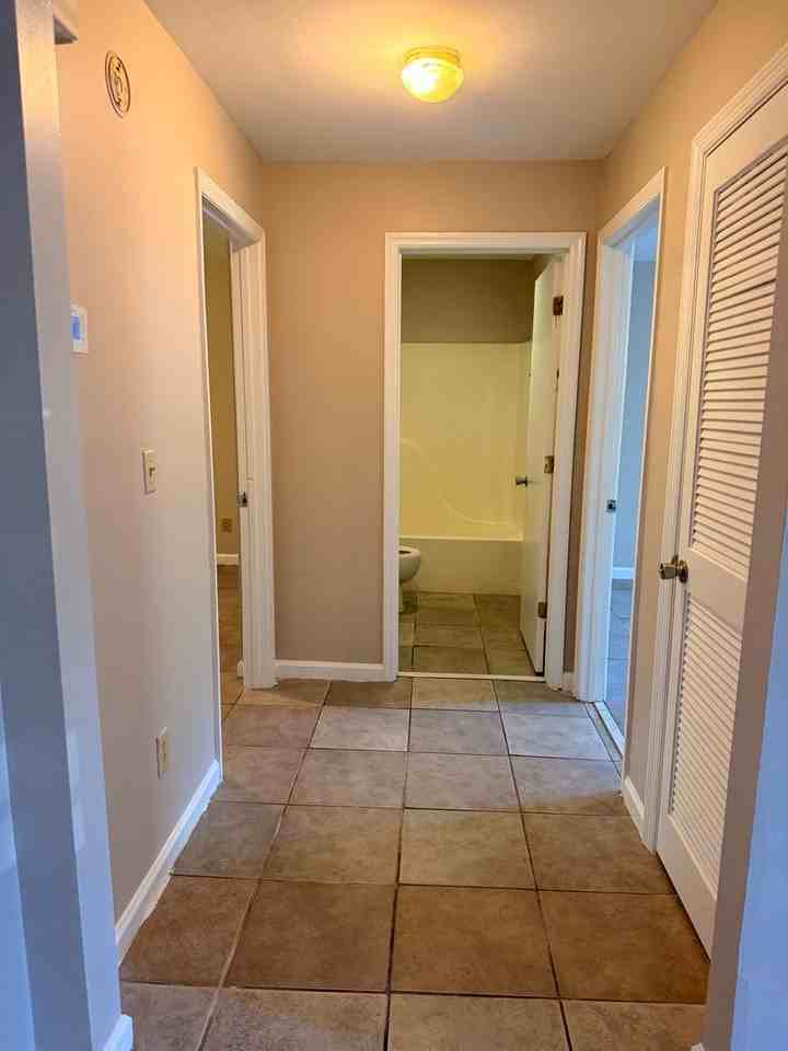 57 Ashley Lauren Ln - Photo 6 of 11
