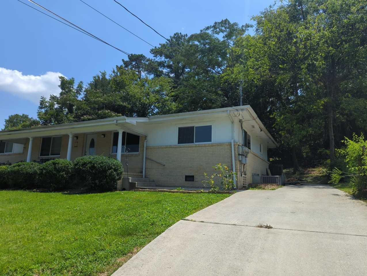 CALLAN & #B - Photo 2 of 8