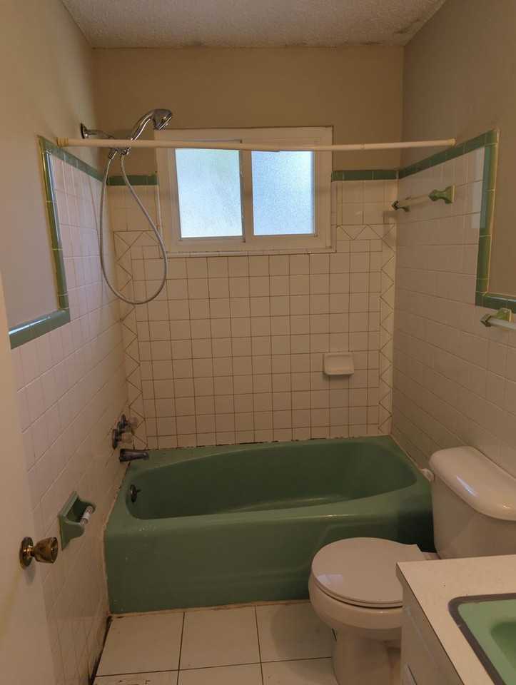 CALLAN & #B - Photo 7 of 8