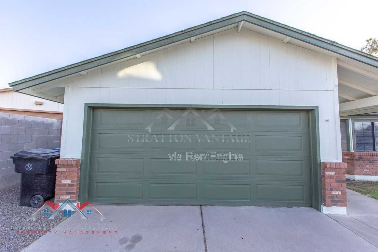 3749 E Hopi Ave - Photo 5 of 34