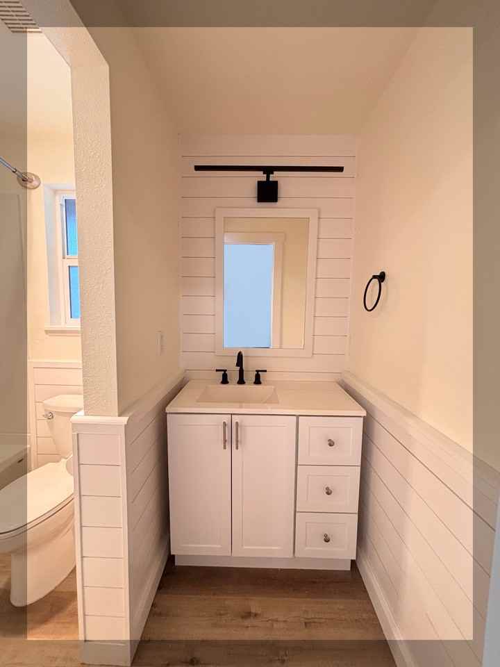 429 Thomas St Nw #A - Photo 6 of 16