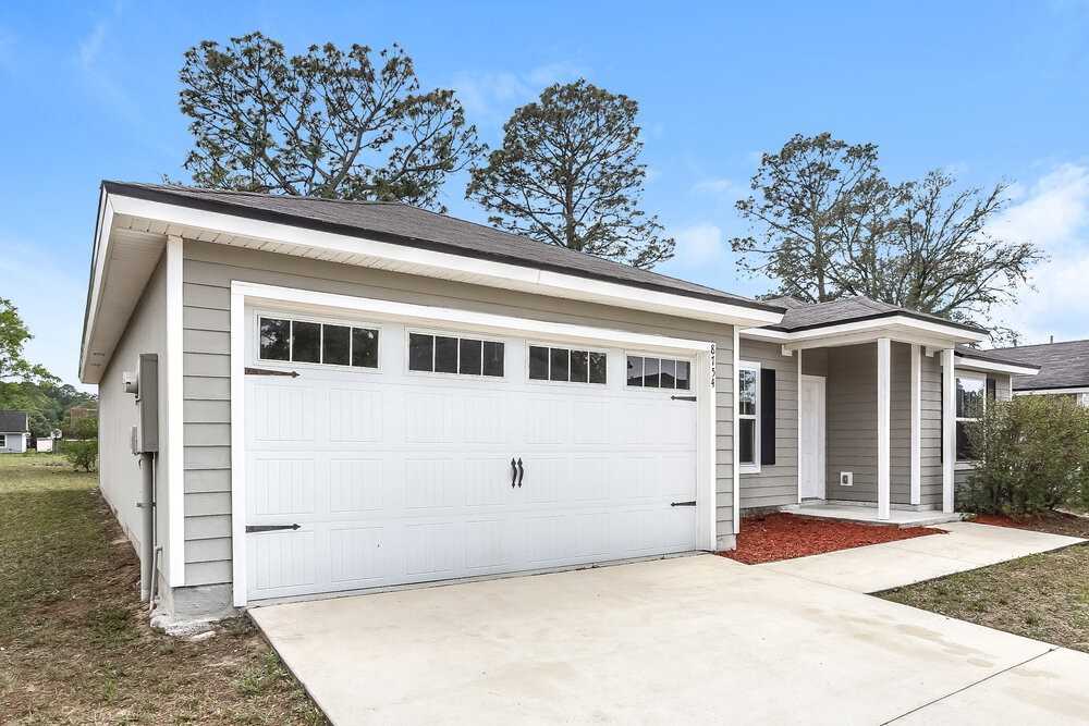 8754 Kaye Ln - Photo 3 of 16