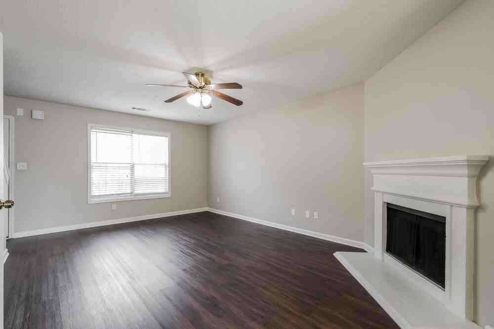 1961 Patterson Park Dr - Photo 5 of 17