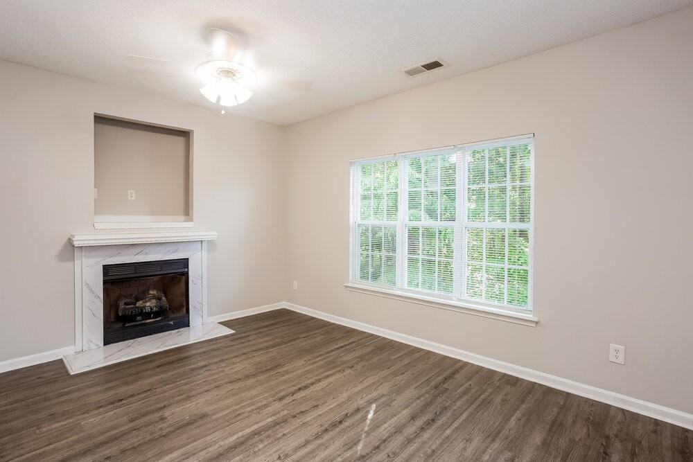 3431 Ann Franklin Ct - Photo 6 of 17