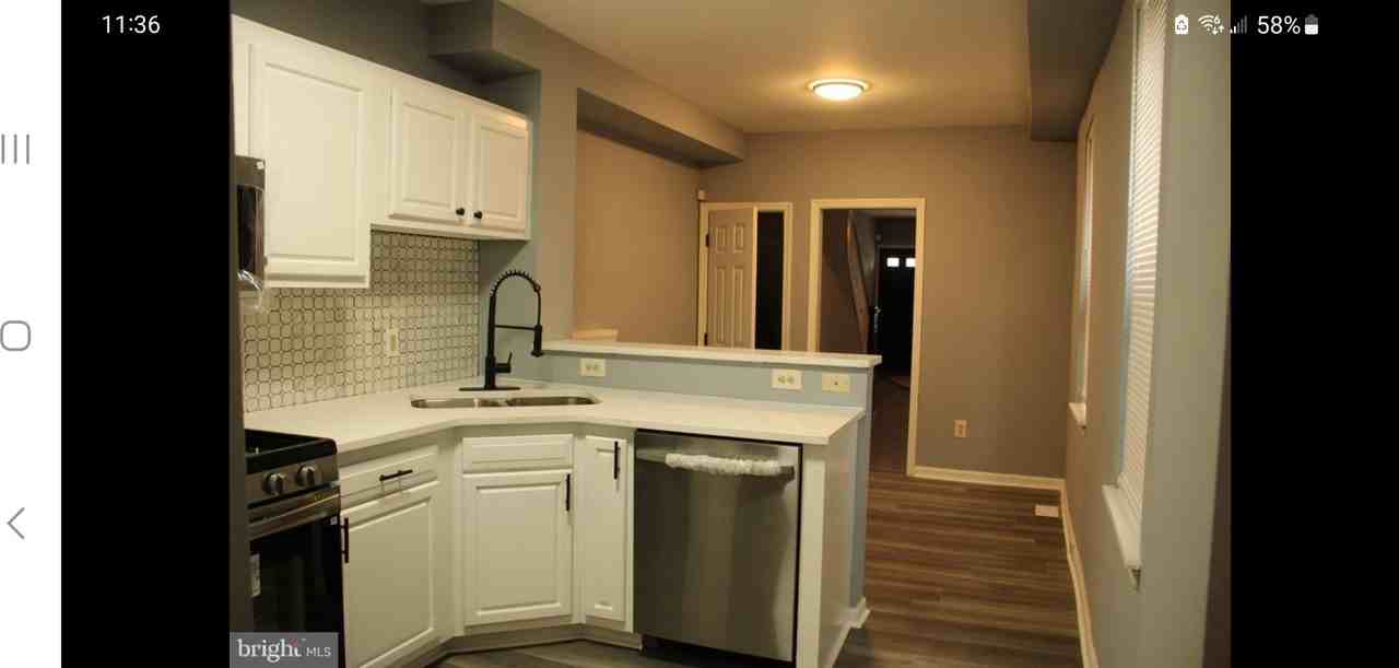 414 S Franklin St #NA - Photo 2 of 20