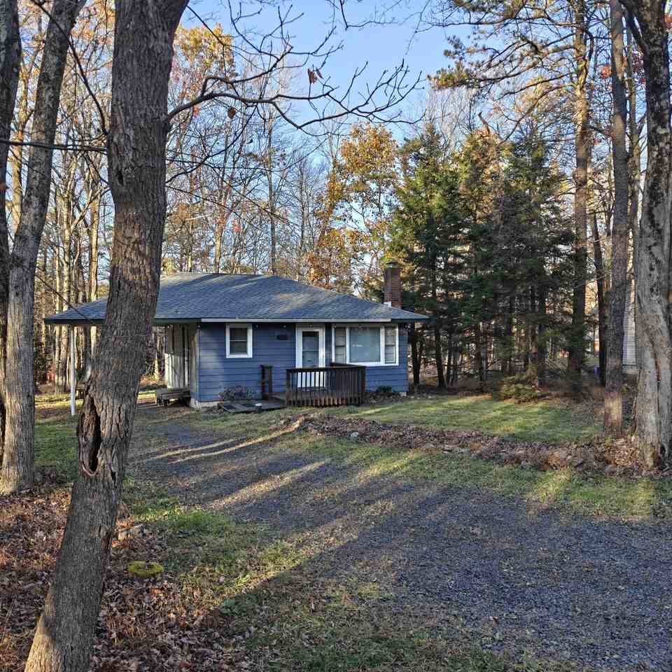 3136 Fern Rd #NA - Photo 3 of 13