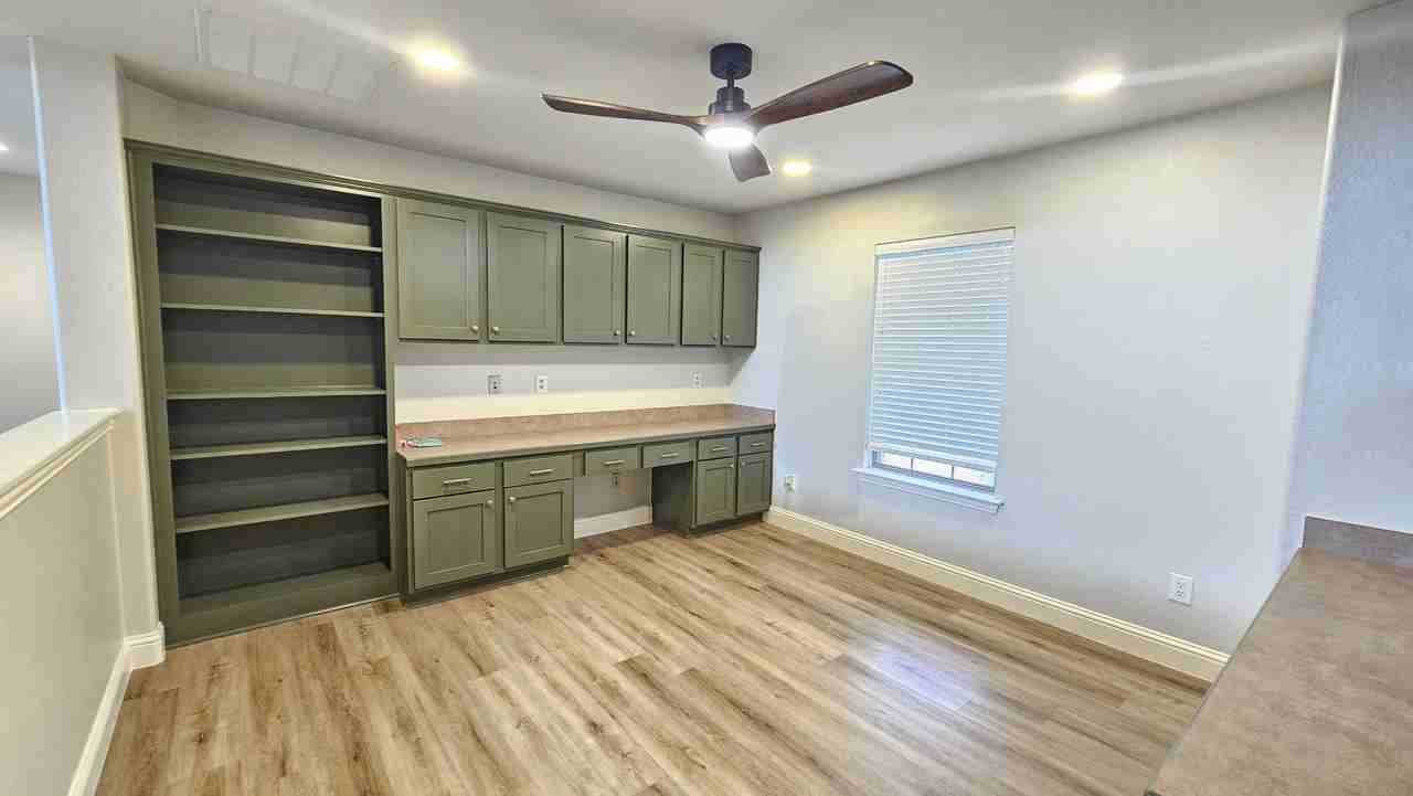 1201 Bradford Trace Dr #NA - Photo 6 of 36