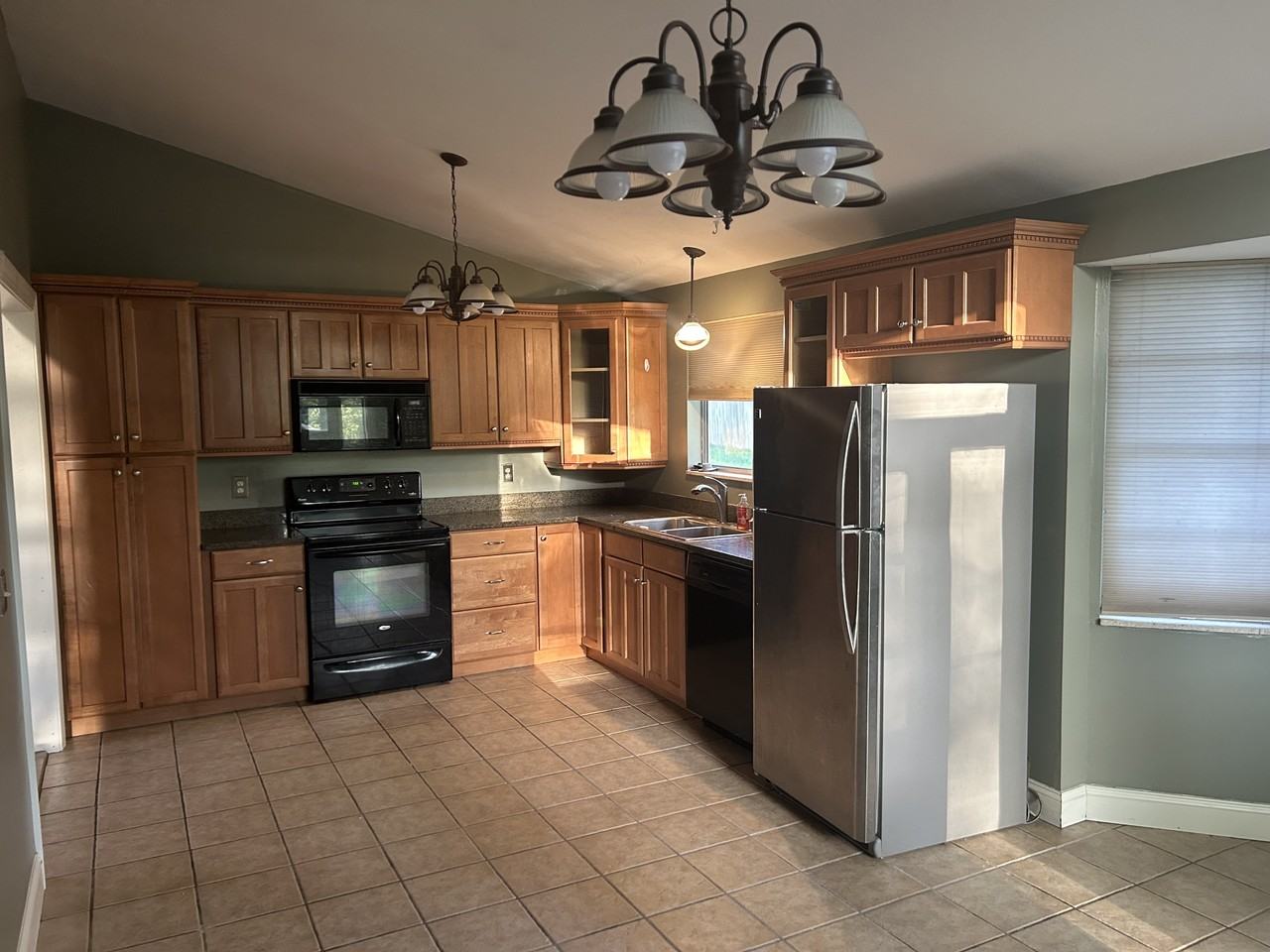 10474 Garibaldi Pl #NA - Photo 6 of 11