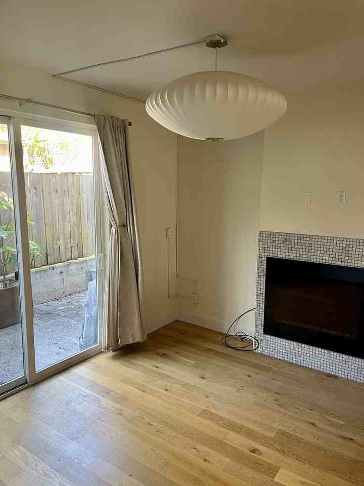 1273 N Jessup St #1273 - Photo 5 of 16