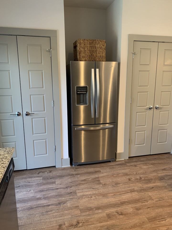 12216 Abbey Glen Ln #NA - Photo 5 of 17